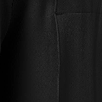 Alpinist Tegus Uzun Kollu Erkek Gömlek Yakın Çekim