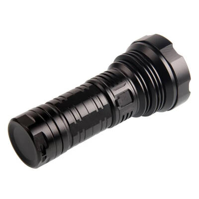 Argeus Şarjlı Üçgen Pilli Metal El Feneri SST40 Detay Resmi