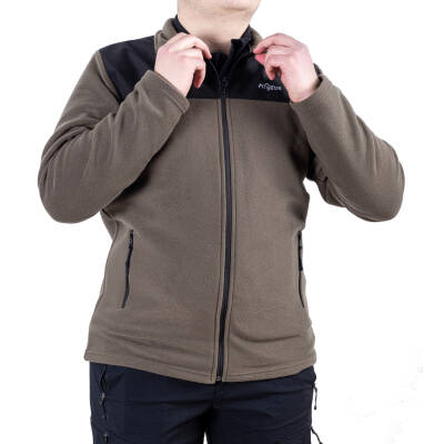 Outdoor Polar Ceket Detay Çekim