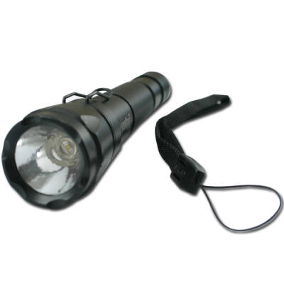 Panther PT-4035 El Feneri - Kompakt ve Güvenilir Aydınlatma Çözümü