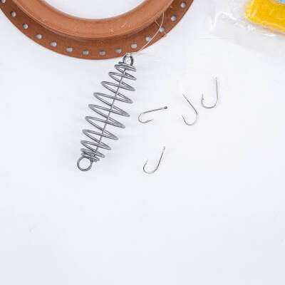 Sazan El Oltası Takımı - Büyük Kasnaklı - Savage - 4 İğneli Yaylı - Hamurlu - 3