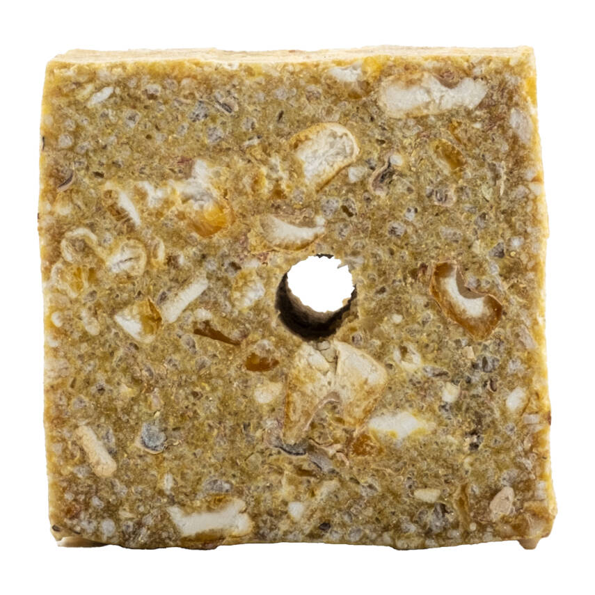 Sazan Yemi - Delikli Küspe - Mısır - Kare - 1 KG Paket - 4